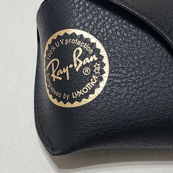 RAY-BAN Black Pebbled Leather Sunglasses Case - Picture 5 of 8